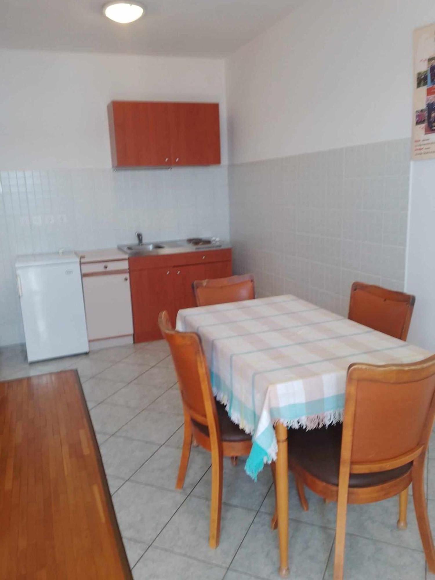 Apartment Pemper Novi Vinodolski Buitenkant foto